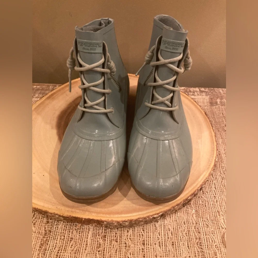 Sperry Salt Water Mint Green‎ Rain Boots Booties Sz 6.5 Side Zip Boots Prep